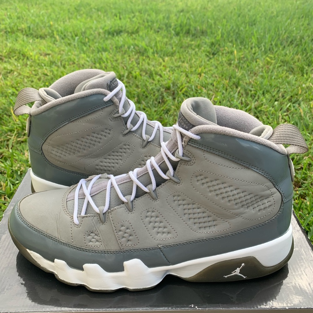 (SOLD!) AIR JORDAN 9 RETRO ‘COOL GREY’ SIZE 12